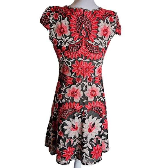 Anthropologie Yoana Baraschi Crisantemo Embroidered Lace Dress Sz 6 Fit & Flare - Picture 7 of 16